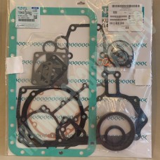 SET GARNITURI INFERIOARE